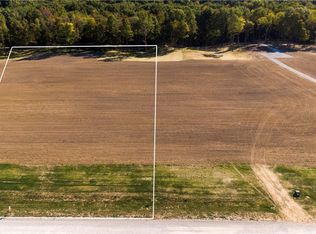 Old Barn Rd, Marshall, IL 62441