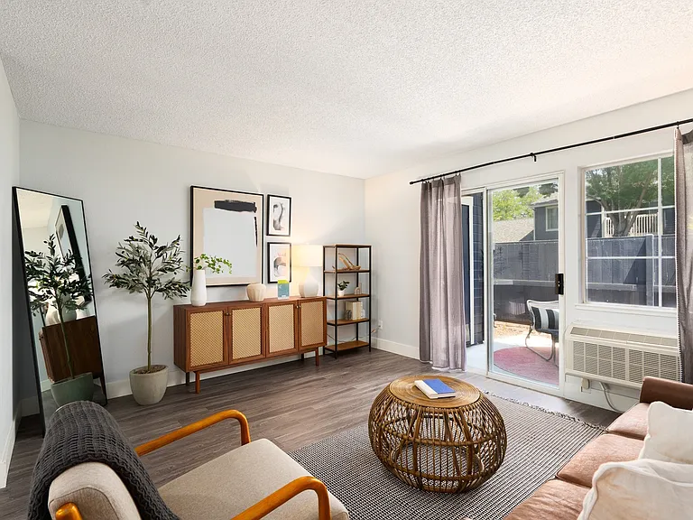 Living Room | Apartments in Livermore, CA | The Arbors Apartments