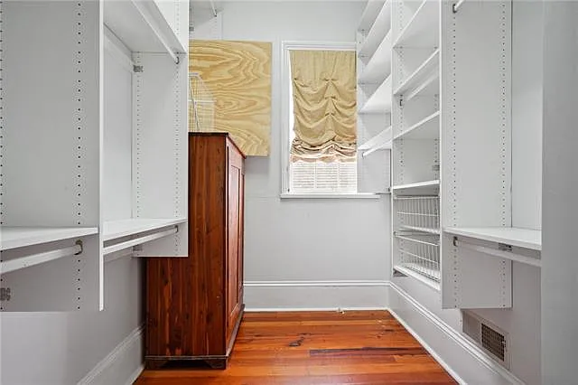1104 Dauphine St #3 — Photo 17