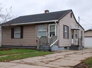 1806 Calumet Ave, Beloit, WI 53511