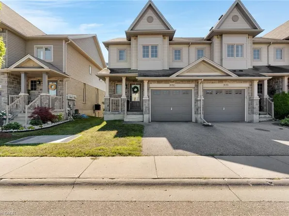 6 Upper Mercer St #H32, Kitchener, ON N2A 0E4