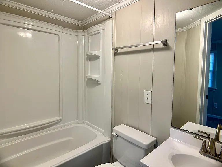 2145 Winston Rd — Photo 15