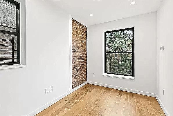 2nd image of 420 E 138th St #2R