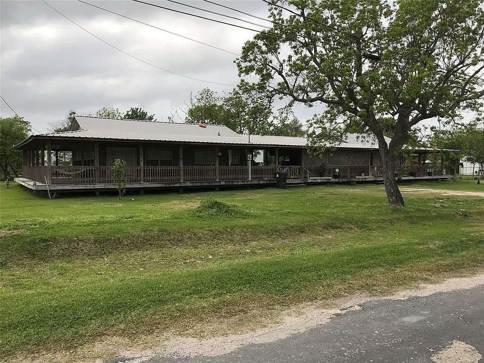 1st image of 804 Avenue L