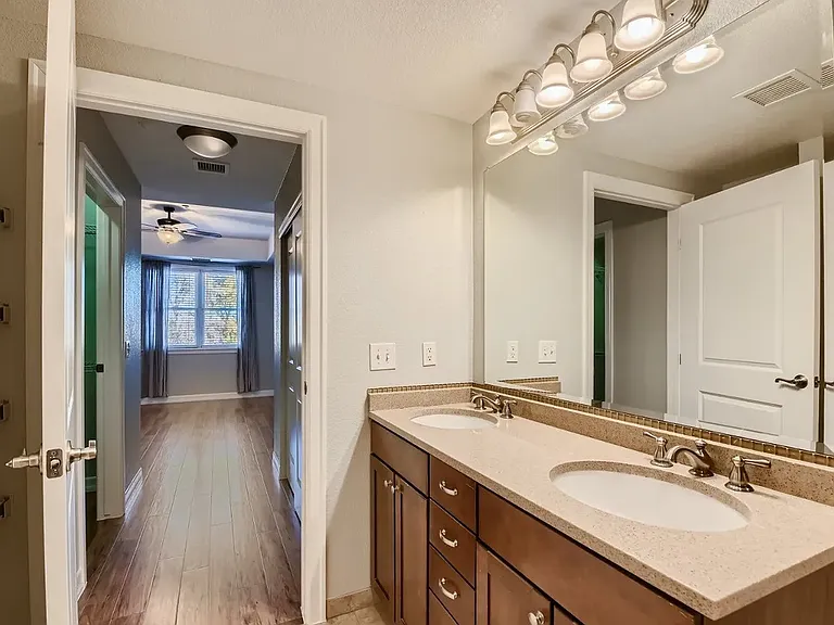 2200 S University Blvd #509 — Photo 21