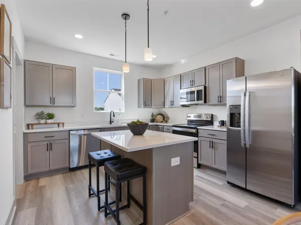 604 Harper Lndg, Chapel Hill, TN 37034