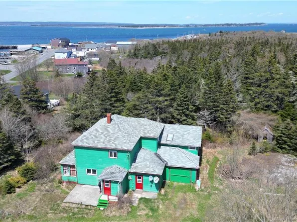 120 White Head Rd, Grand Manan, NB E5G 1K4