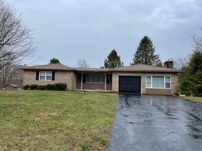 1541 Pluto Rd, Shady Spring, WV, 25918
