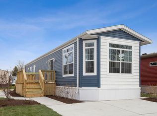 178 N Windmere Cir, Matteson, IL 60443