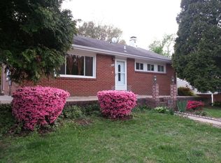 4005 Ronson Dr, Alexandria, VA 22310