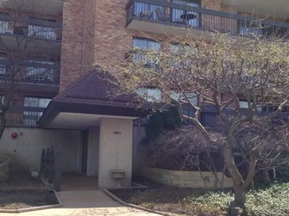 3801 Mission Hills Rd #E-503, Northbrook, IL 60062