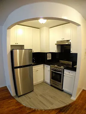 Rented by BRICK & GALO REALTY CORP | media 6