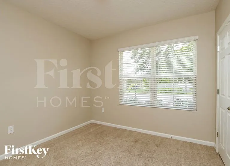 1125 Newton Cir — Photo 10