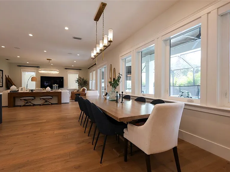 2402 W Parkland Blvd — Photo 12