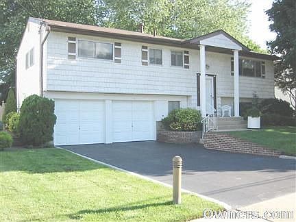 1st image of 72 Ellensue Dr