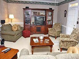 Living Room - tons of room
