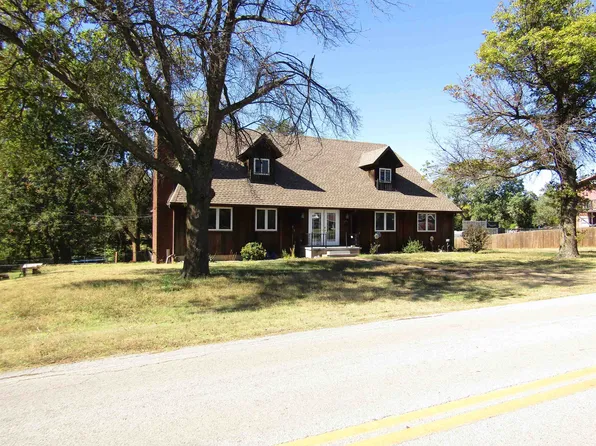 418 N 26th St, Enid, OK 73701