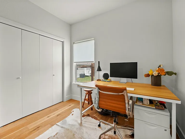 602 Persimmon St — Photo 18