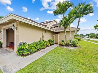 13924 Folkestone Cir APT D, Wellington, FL 33414