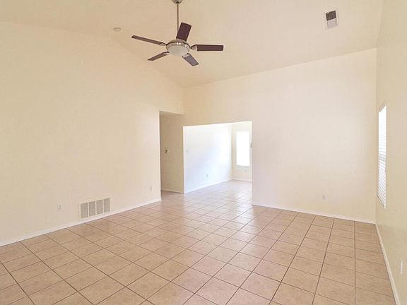 4th image of 10724 Hatch Dr NW