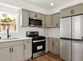1-6320 Willoughby Ave, Los Angeles, CA 90038