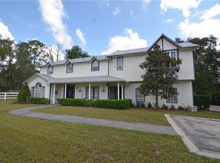 1160 Apache Dr, Geneva, FL 32732