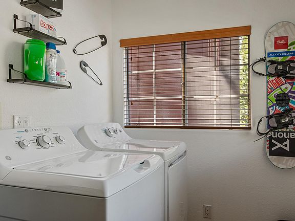 3rd image of 693 Temple Ln