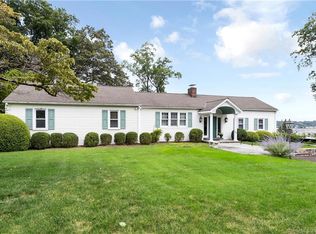40 Ocean Dr N, Stamford, CT 06902