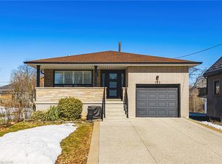 103 Empress Ave, Hamilton, ON L9A 1M5