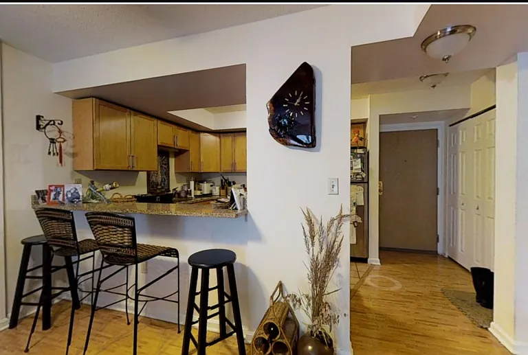 341 Franklin St — Photo 10