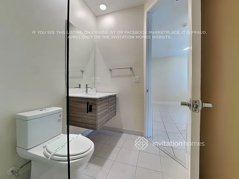 6450 NW 103rd Pl — Photo 19