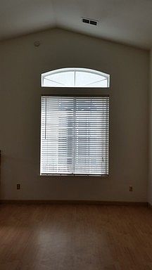 4th image of 8136 Grandstaff Dr