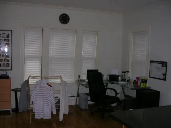 12 Arundel St APT 3, Boston, MA 02215