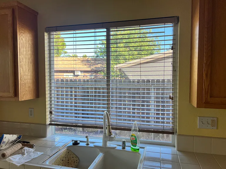 665 Laugenour Dr — Photo 5
