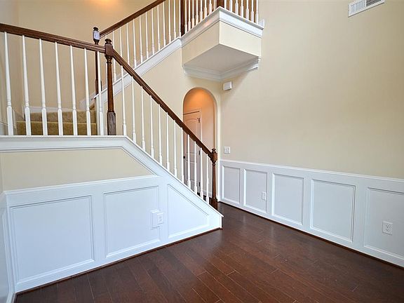 Foyer with the optional third bedroom