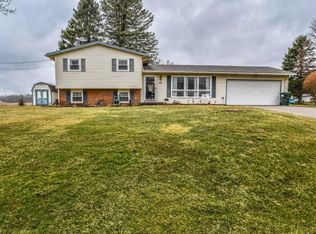 8585 Fromes Ave NE, Canton, OH 44721