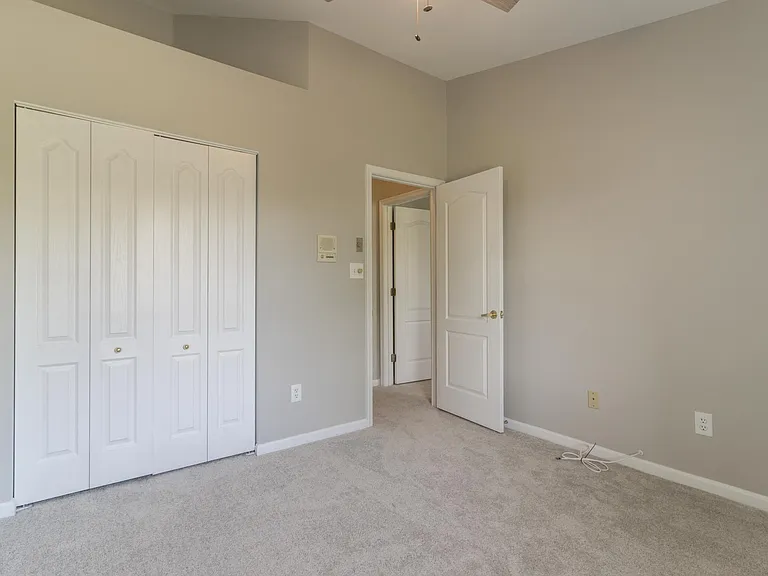 733 Mashie Ct — Photo 41