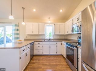 5806 88th Cres N, Brooklyn Park, MN 55443