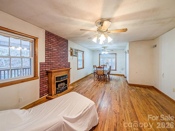 5th image of 77 Griffith Branch Rd