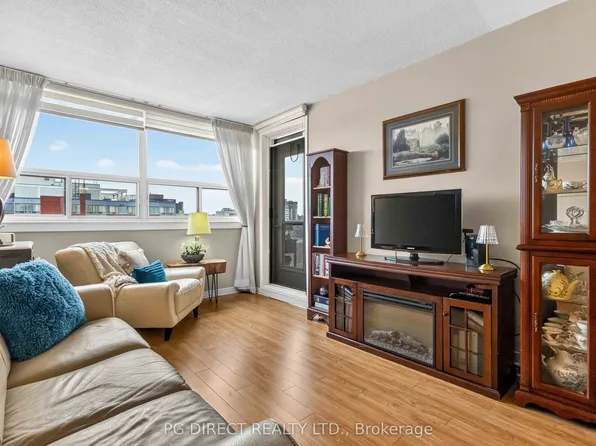 80 Athol St E #604, Oshawa, ON L1H 8B7