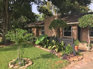 1233 Demaret Ln, Houston, TX 77055