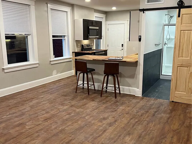 1105 Dayton St #3 — Photo 2