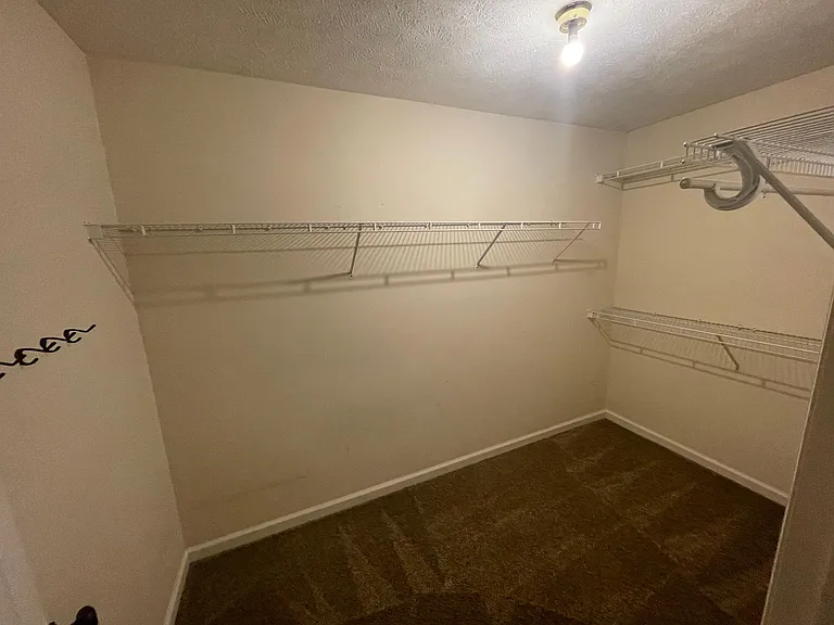 1013 Cobble Pl — Photo 15