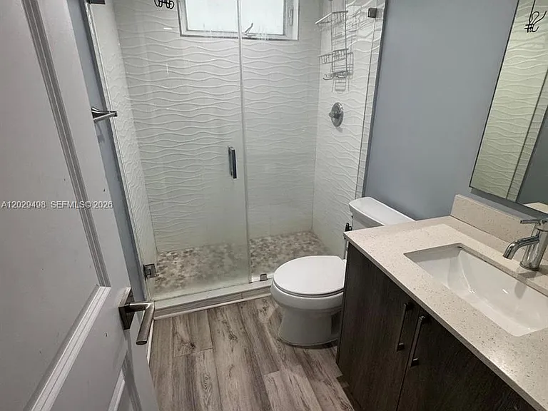 1850 S Treasure Dr #2 — Photo 12