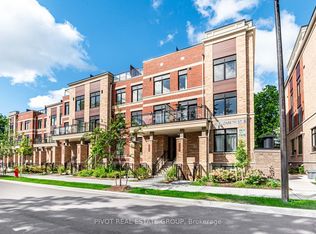 60 Elizabeth St S #3102, Richmond Hill, ON L4C 5W2