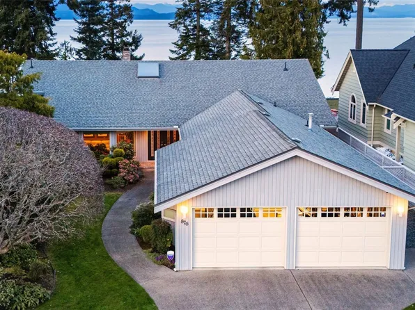 876 Gaetjen St, Parksville, BC V9P 1A6