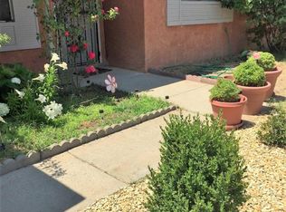 10426 Valtierra Pl SW, Albuquerque, NM 87121