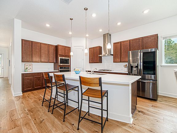 3rd image of 371 Windley Dr