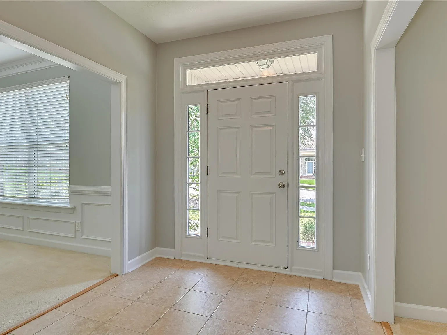 4 bed, 3.5 bath, 2804 sqft, $2,595 — Photo 3