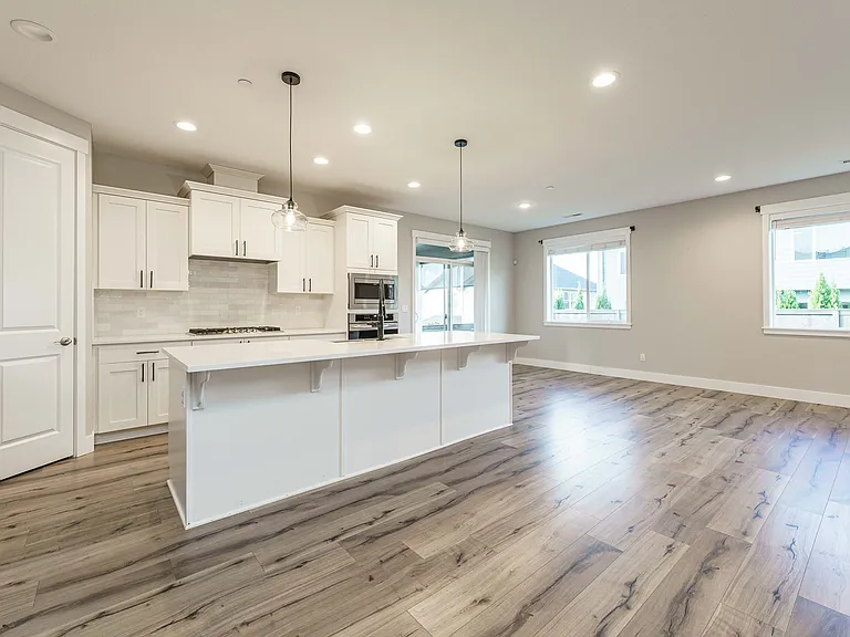 8989 N Kale Cir — Photo 9
